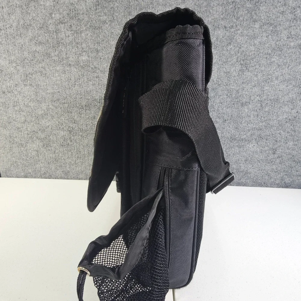 Targus CityGear TCG200 Messenger Shoulder Bag Tablet Notebook Case‎ (Up to 17